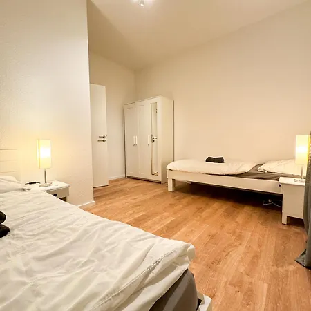 Kamp's 56 - Moderne Monteurswohnung In Horn Lehe Pensión *